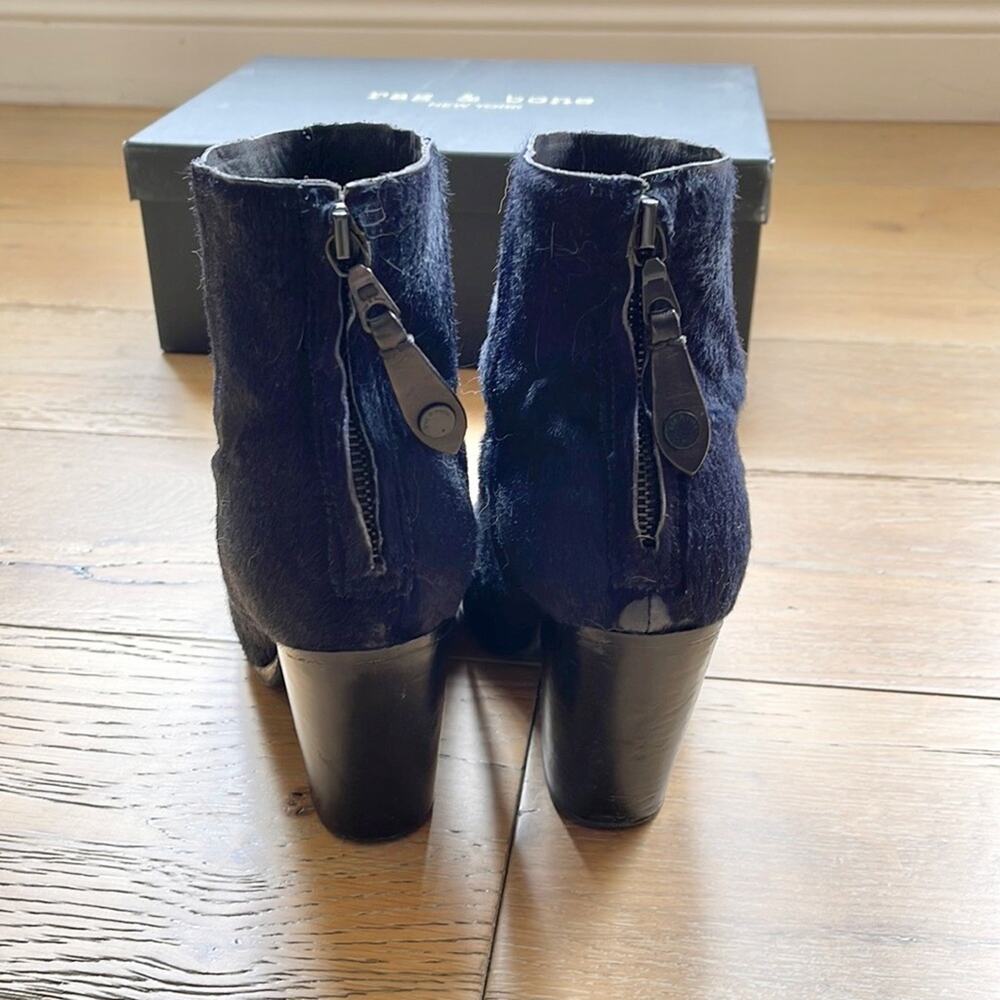 Rag & Bone Newbury Haircalf Ankle Boots Navy Black Size 38 / 8 - Picture 5 of 9